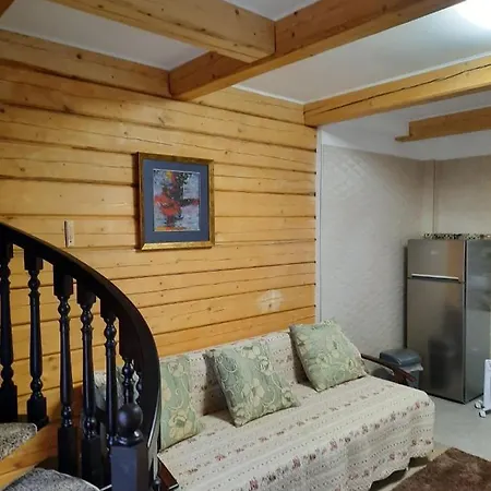 Котедж у Крайлюків 2 * Яремче